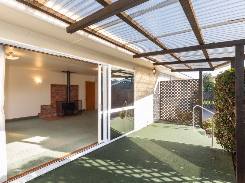 11 Neave Place, Hillmorton, Christchurch - Carousel 2