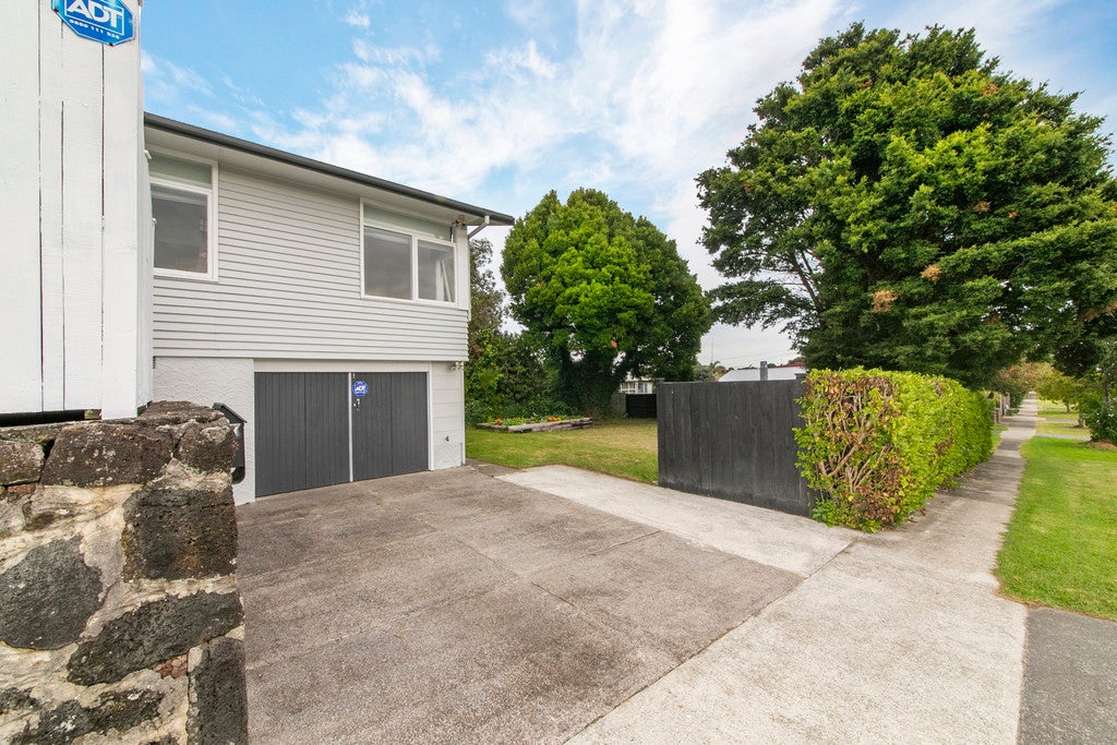 57 Heretaunga Avenue, Onehunga, Auckland - Carousel 16
