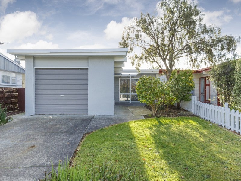 72A Fairs Road, Milson, Palmerston North - Carousel 19