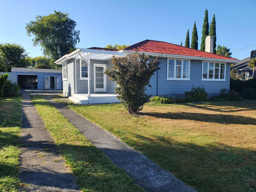 13 Reeve Road, Owhata, Rotorua - Carousel 1