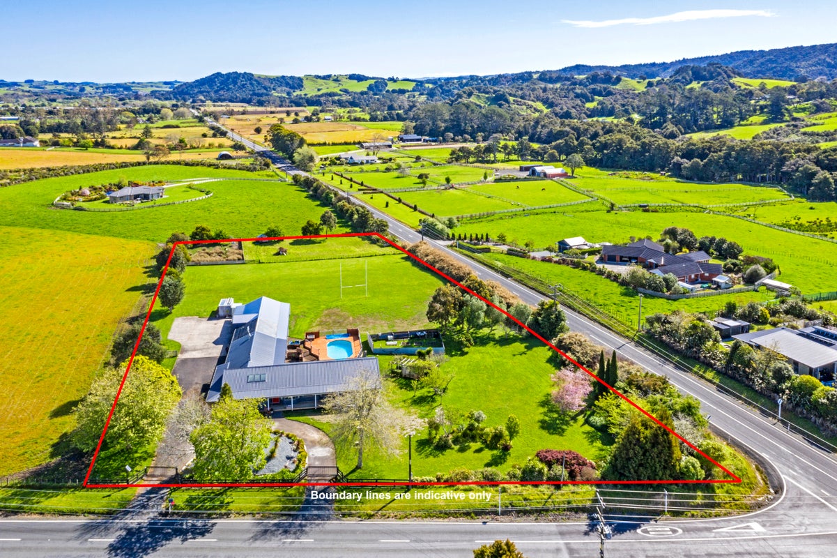 515 Whitehills Road, Silverdale - Carousel 27
