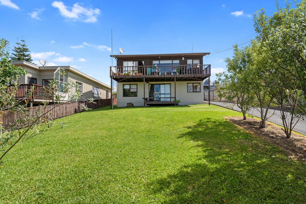 61 Brightside Road, Stanmore Bay, Whangaparaoa - Carousel 2
