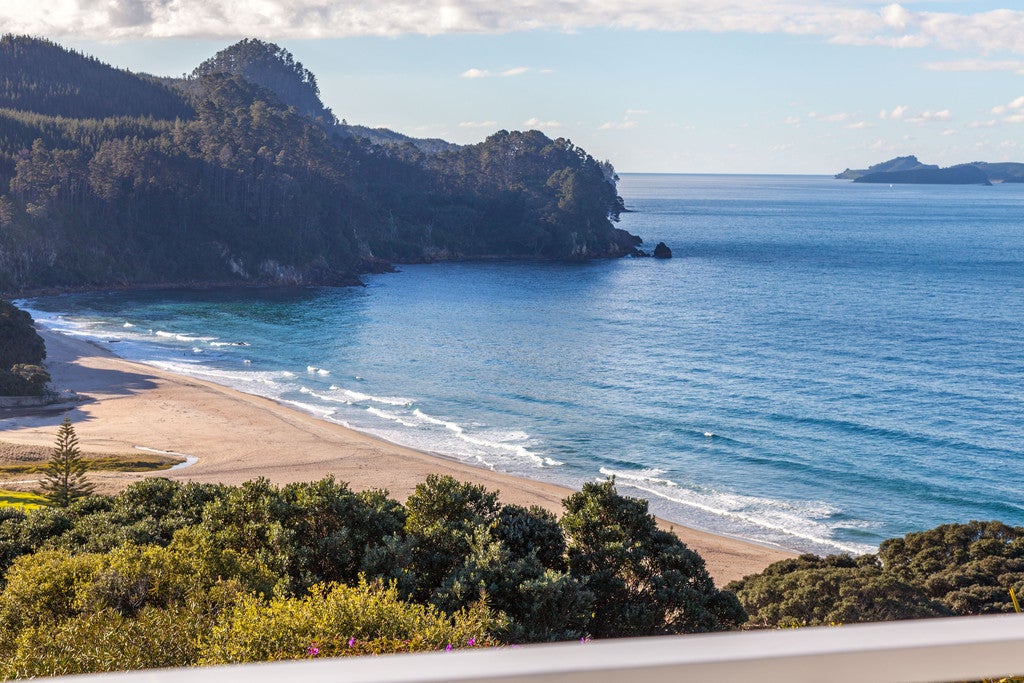422 Onemana Drive, Onemana, Whangamata - Carousel 2