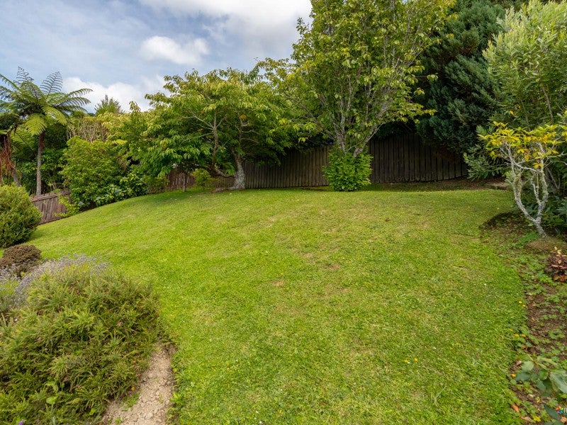 127 Tirohanga Road, Tirohanga, Lower Hutt - Carousel 2