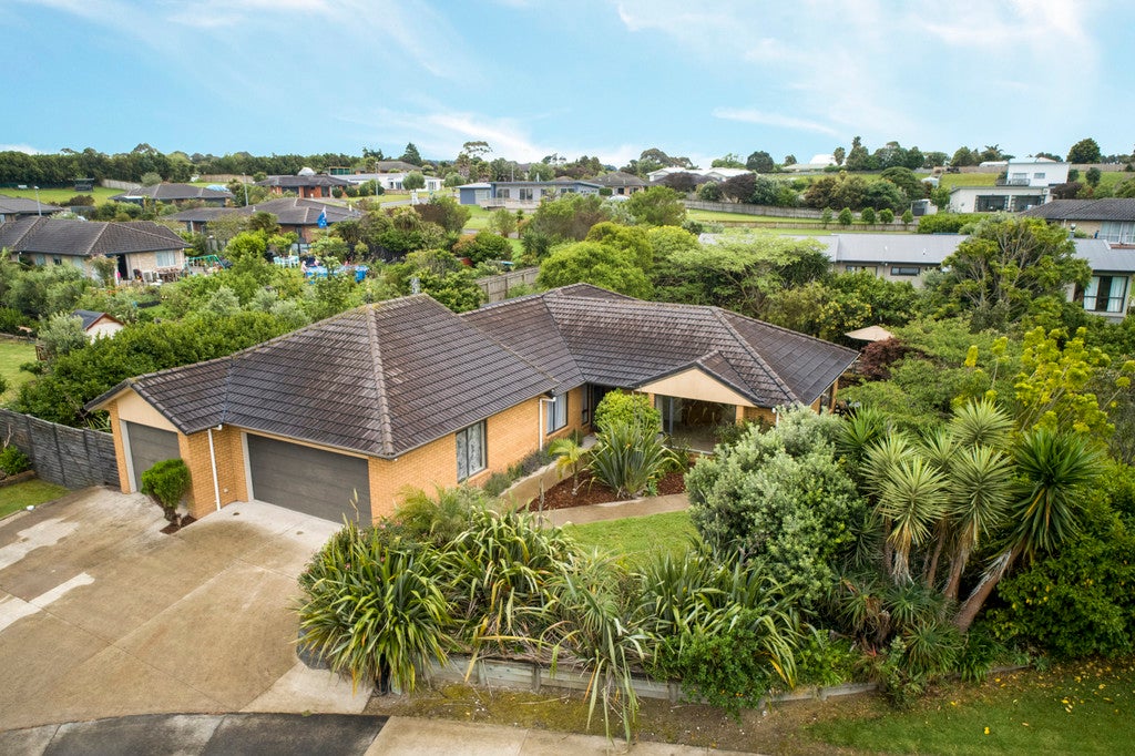 60 Omana Avenue, Helensville - Carousel 18