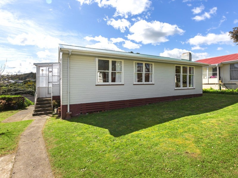 18 Waiuta Street, Titahi Bay, Porirua - Carousel 17