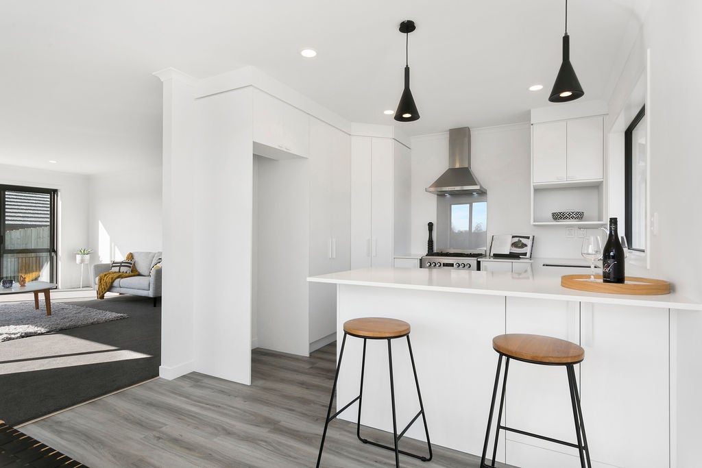 22 Alpers Ridge, Leamington, Cambridge - Carousel 2