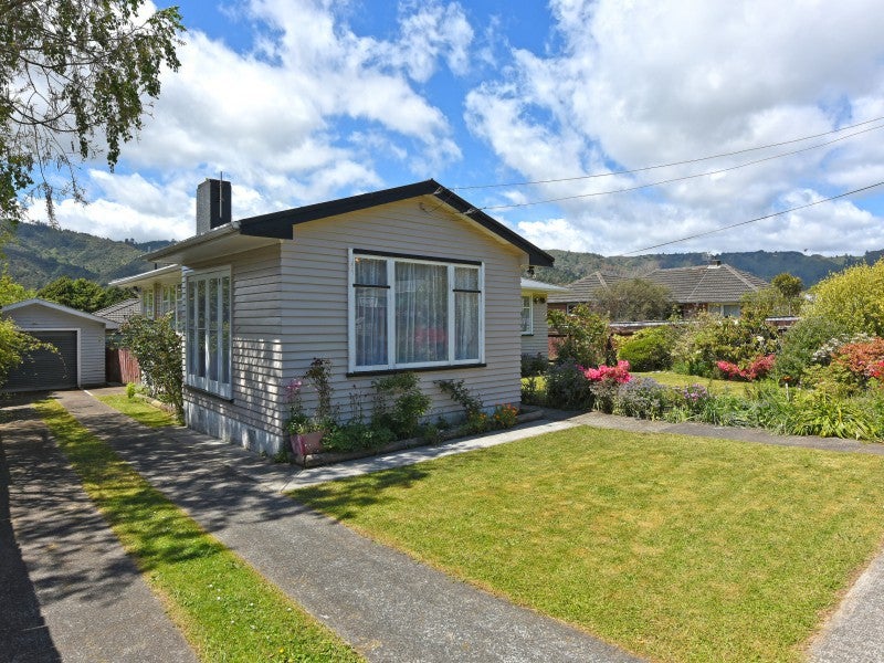 163 George Street, Stokes Valley, Lower Hutt - Carousel 1