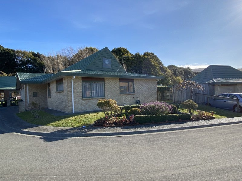 68/42 Main Road, Tawa, Wellington - Carousel 11