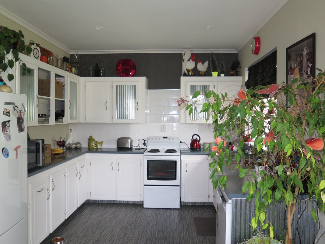 16 Argyle Street, Marchwiel, Timaru - Carousel 2