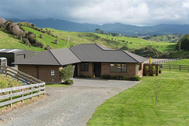 43 STEWART ROAD, Whakamarama, Western Bay Of Plenty - Carousel 1