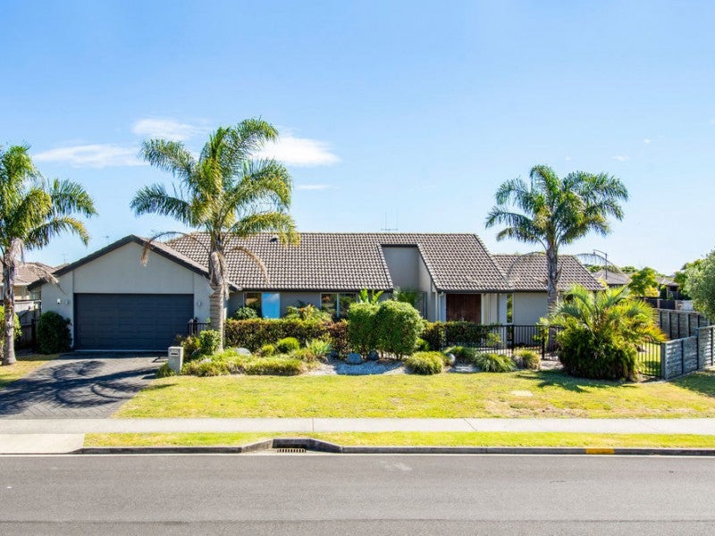 85 Doncaster Drive, Papamoa Beach, Papamoa - Carousel 1