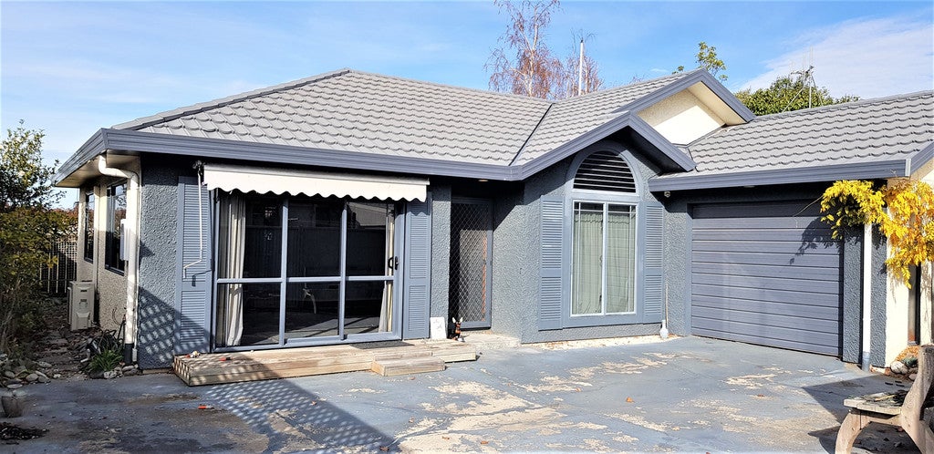10 Anzac Avenue, Onekawa, Napier - Carousel 1