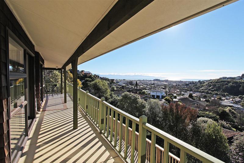 8 Coster Street, Enner Glynn, Nelson - Carousel 1