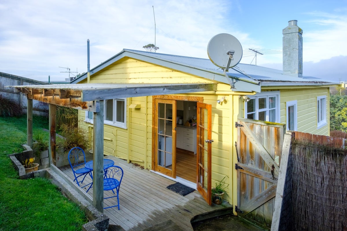 33 McIntosh Road, Brighton, Dunedin - Carousel 1