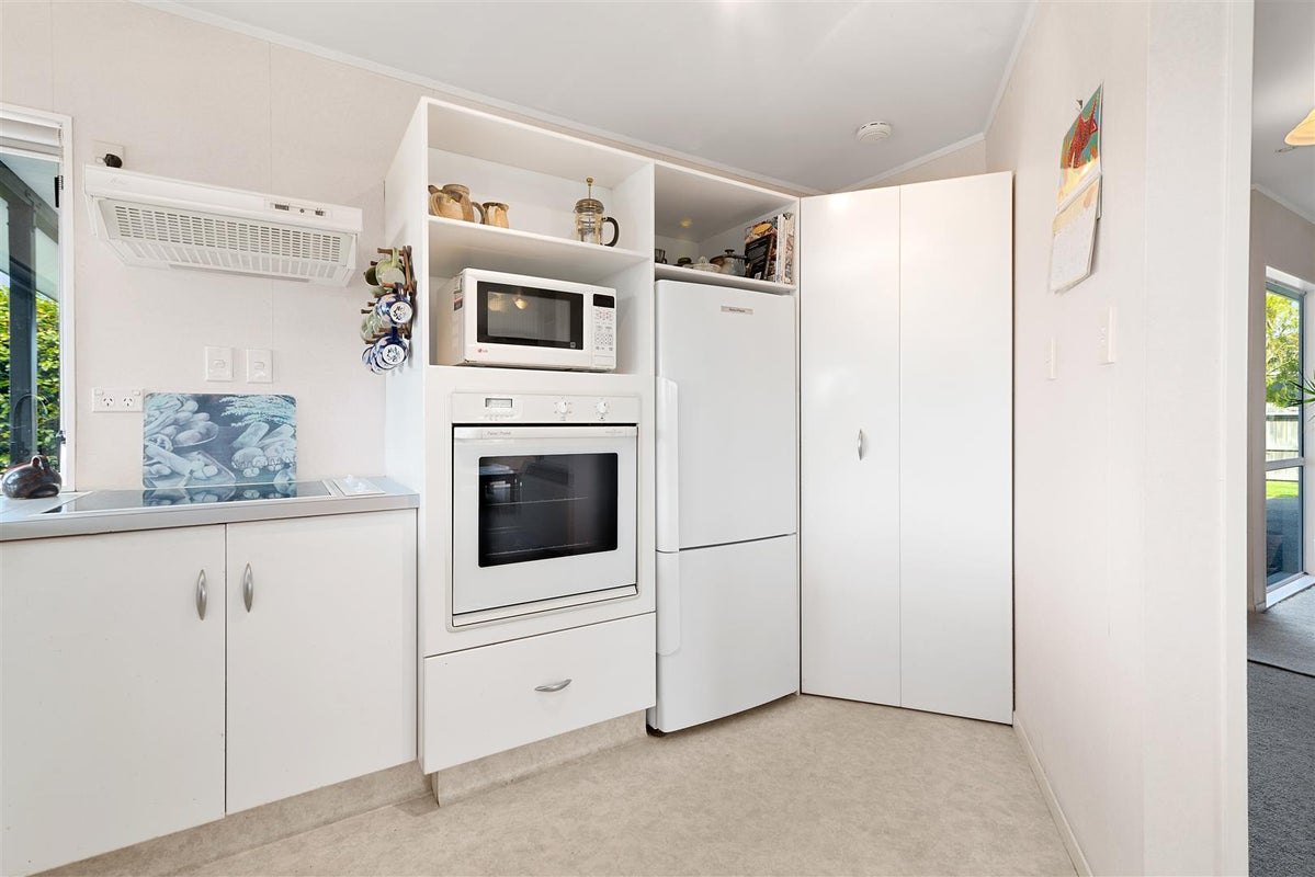 14 Robinson Avenue, Holdens Bay, Rotorua - Carousel 35
