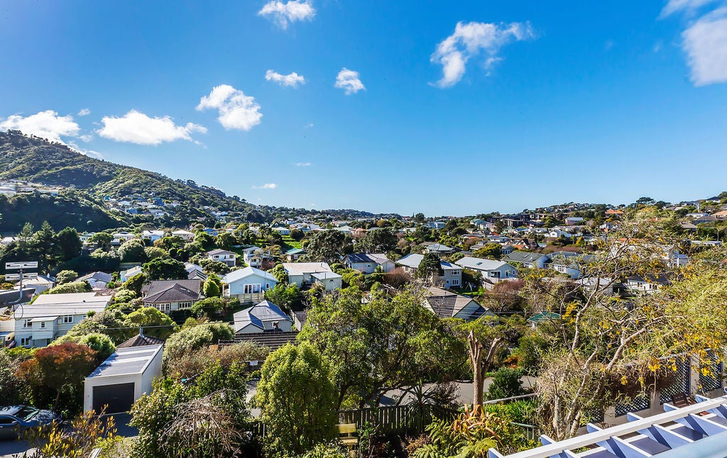 16 Aplin Terrace, Ngaio, Wellington - Carousel 20