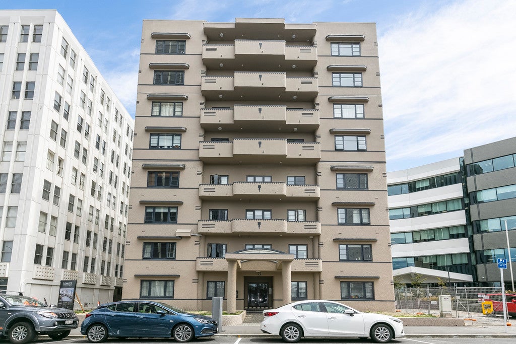 5/127 Molesworth Street, Thorndon, Wellington - Carousel 1