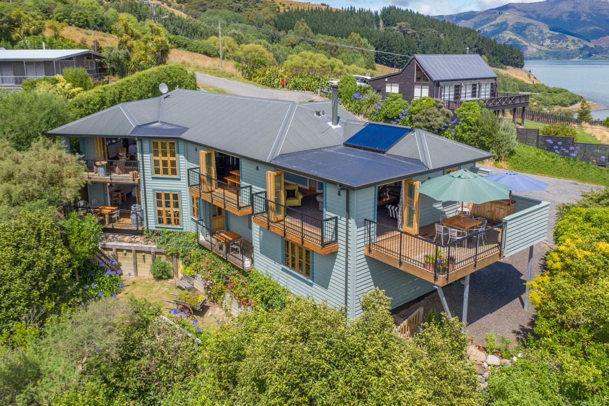 11 Stanley Place, Akaroa, Akaroa - Carousel 1