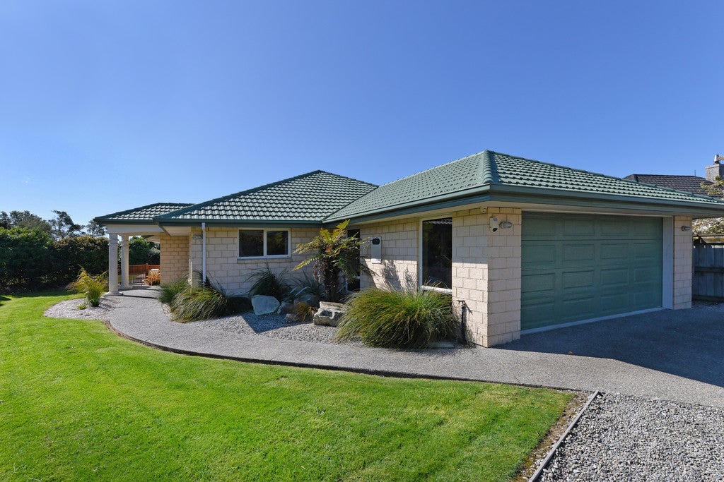 48 Hoult Crescent, Monaco, Nelson - Carousel 2