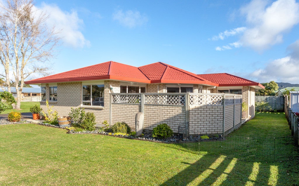 7 Protea Crescent, Whitianga, Whitianga - Carousel 1