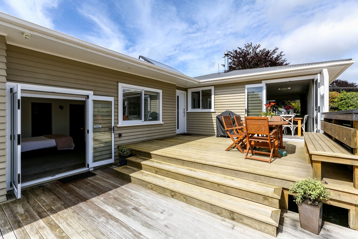 163A Mangorei Road, Merrilands, New Plymouth - Carousel 2