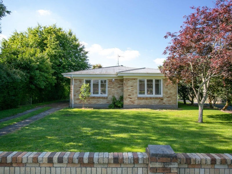 104 Williams Street, Cambridge, Cambridge - Carousel 1