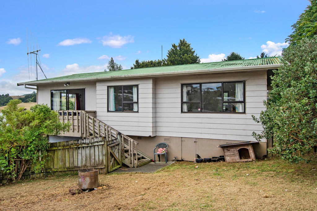 10A Logan Place, Te Kamo, Whangarei - Carousel 2