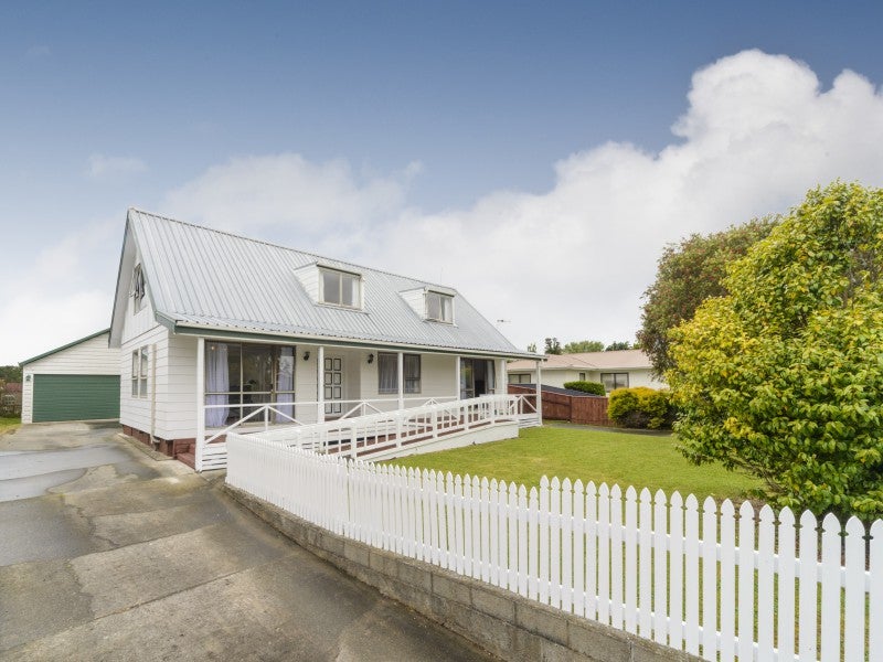 89 Benmore Avenue, Cloverlea, Palmerston North - Carousel 1
