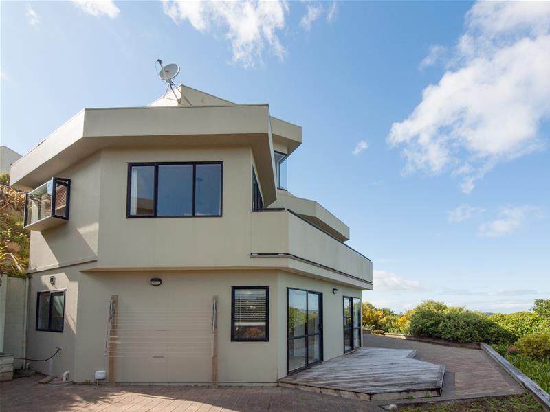 25 Imran Terrace, Khandallah, Wellington - Carousel 1
