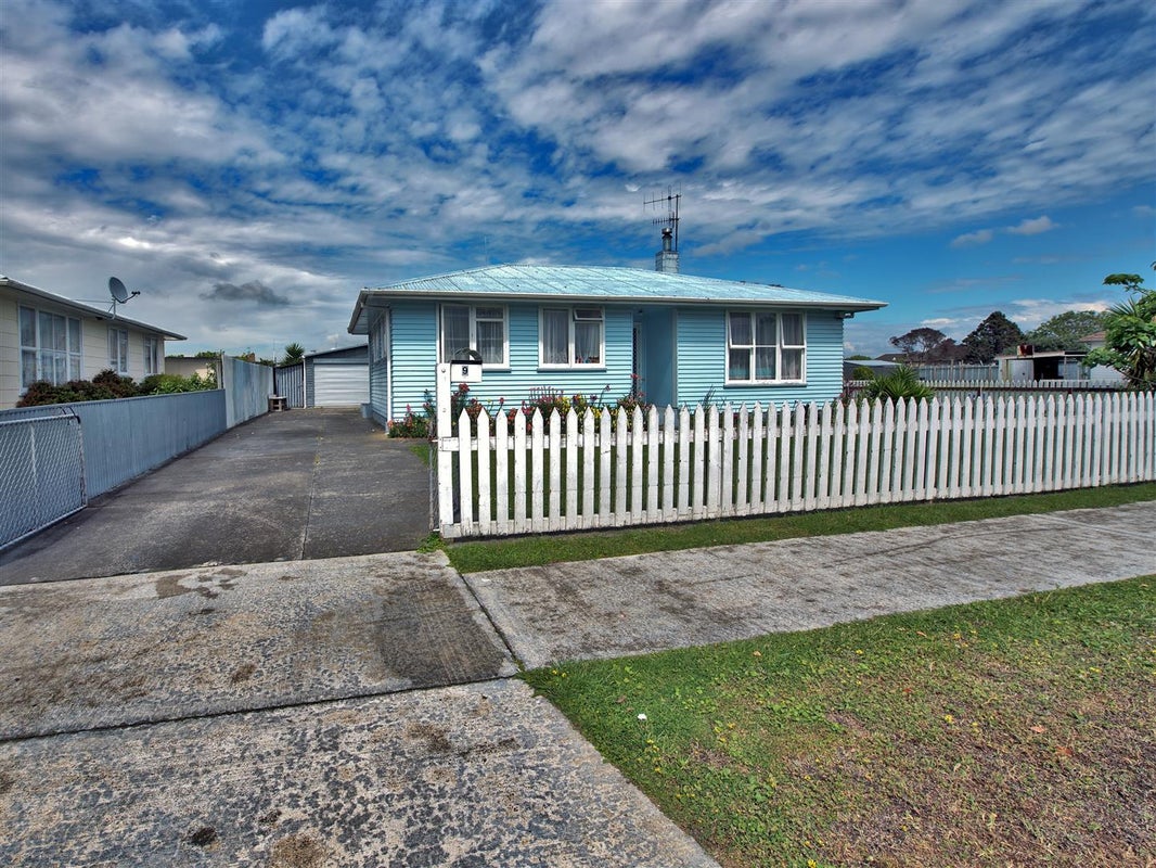 9 Geddis Avenue, Maraenui, Napier - Carousel 1