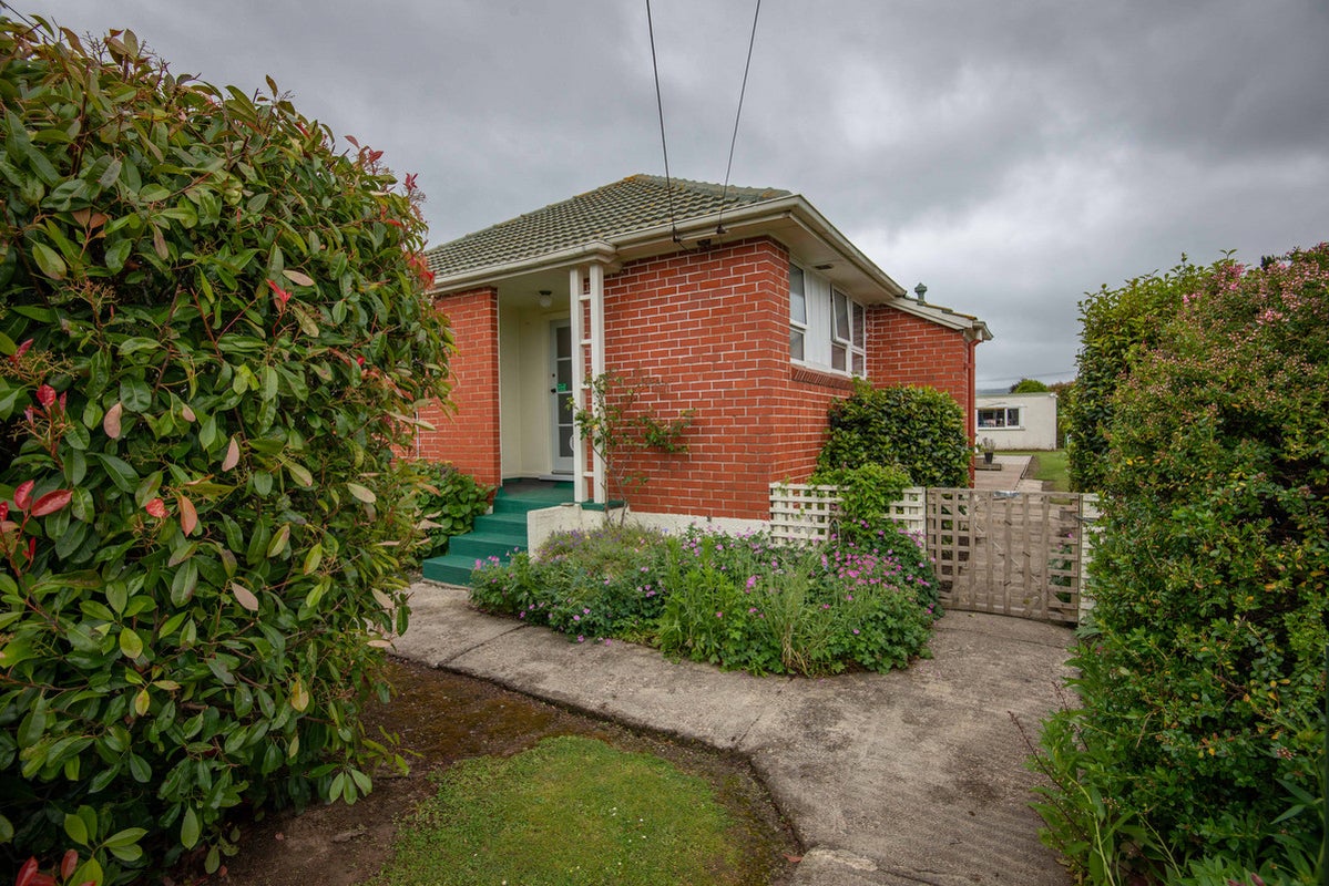 27 Perth Street, Mosgiel, Mosgiel - Carousel 18