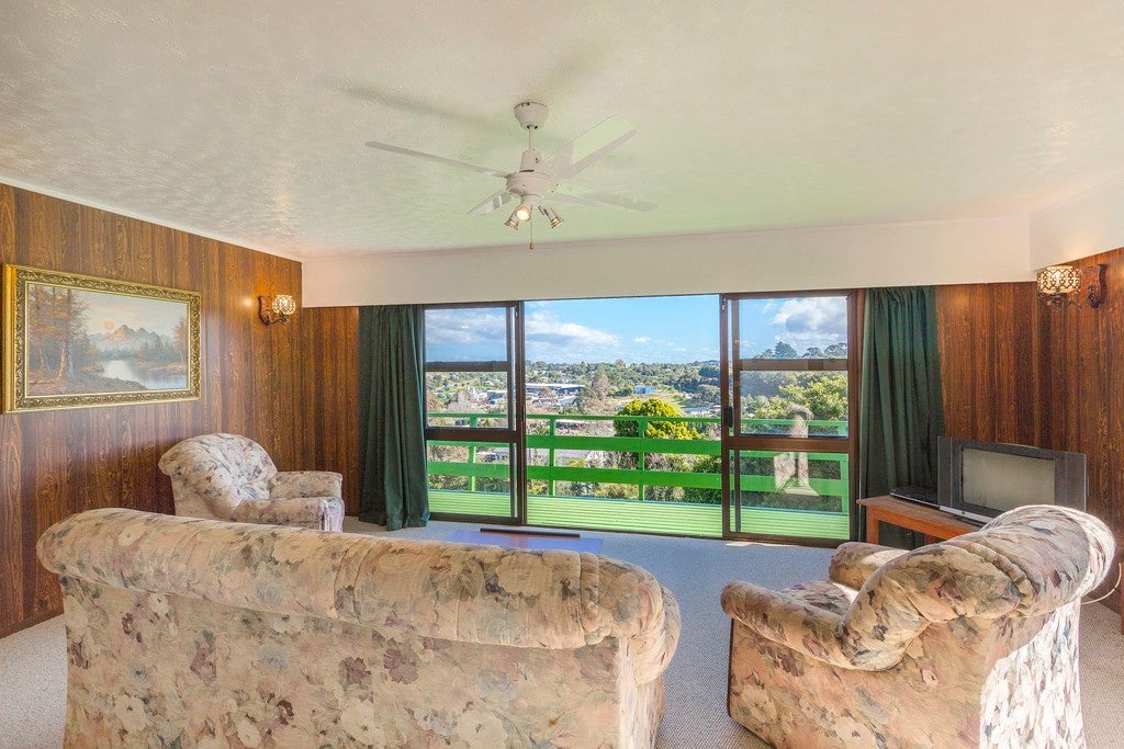 57 Erua Road, Ostend, Waiheke Island - Carousel 2