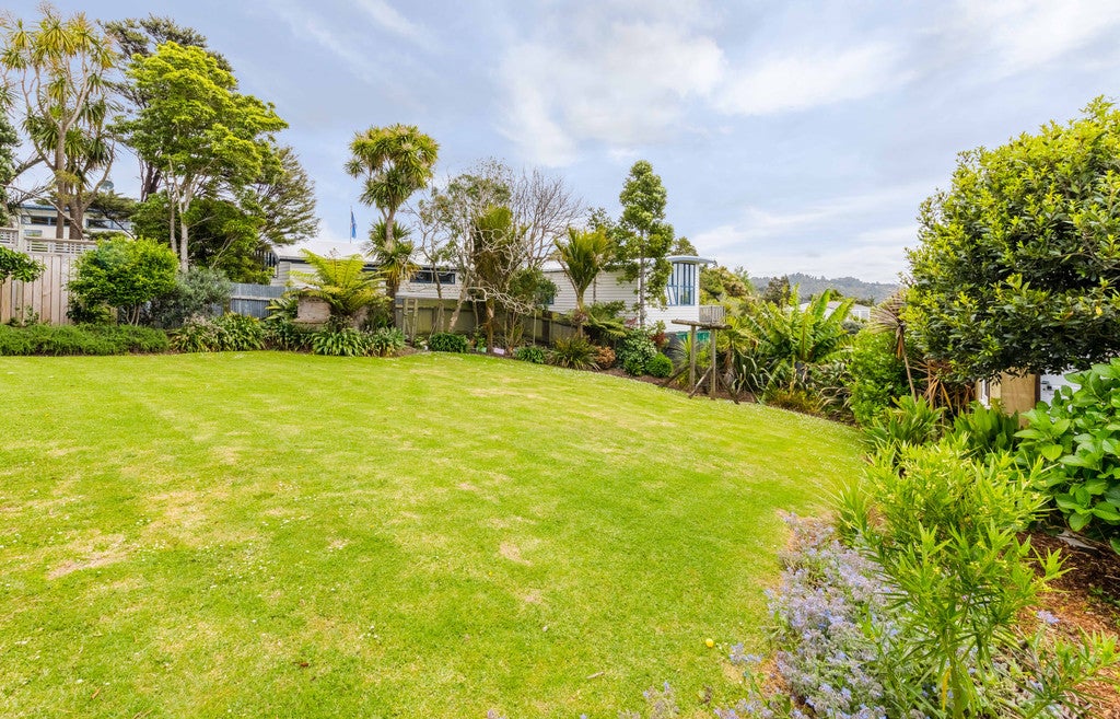 56 Victory Road, Laingholm, Auckland - Carousel 21