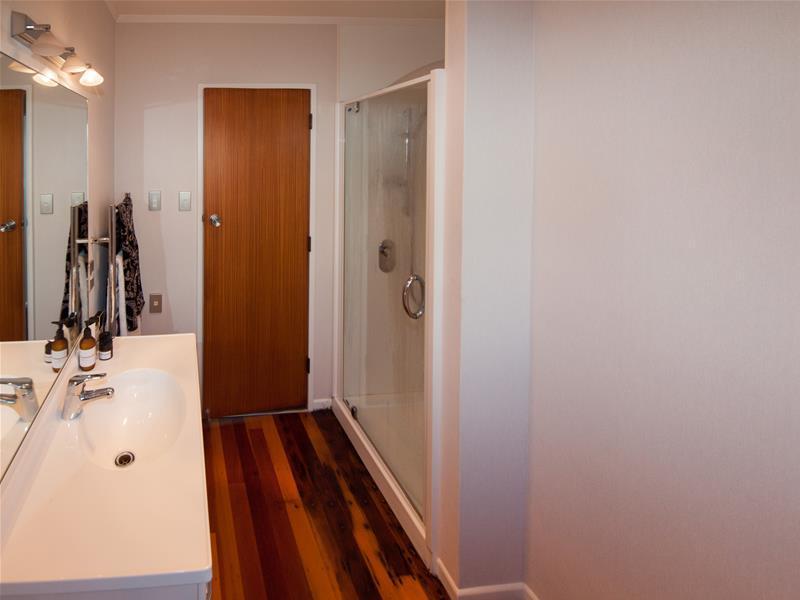 53 Churton Drive, Churton Park, Wellington - Carousel 15