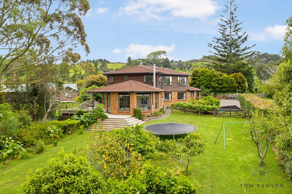 145 Mill Road, Manurewa - Carousel 1