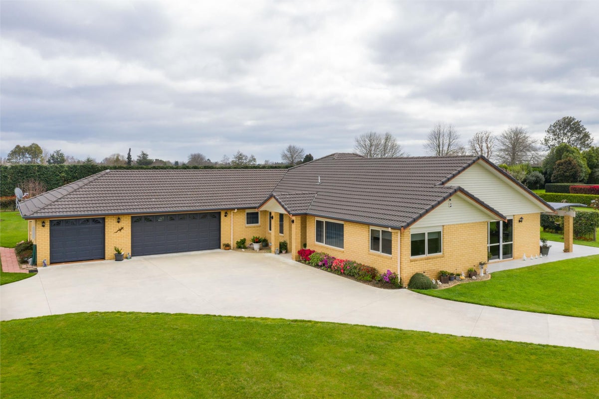 12 Bilsthorpe Lane, Matangi, Hamilton - Carousel 2