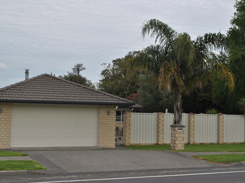 428 Back Ormond Road, Lytton West, Gisborne - Carousel 1