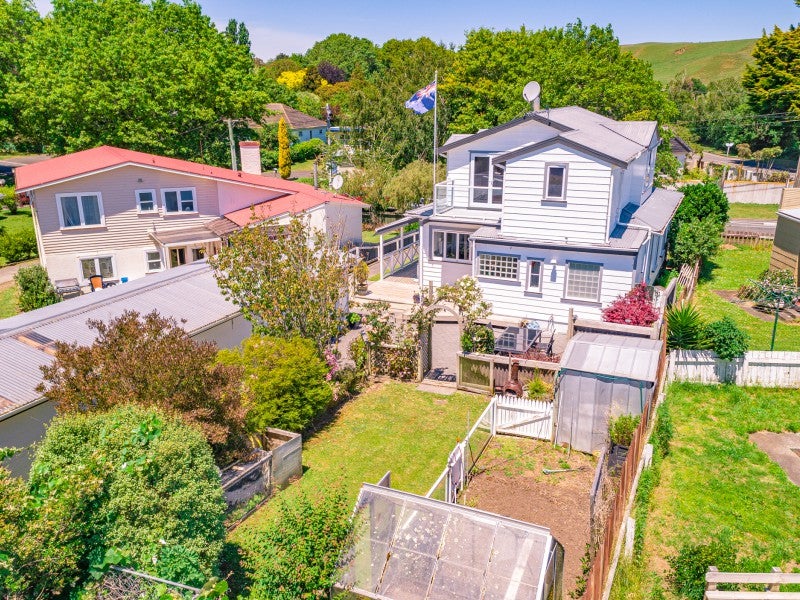 1 Benefield Street, Whanganui East, Whanganui - Carousel 20