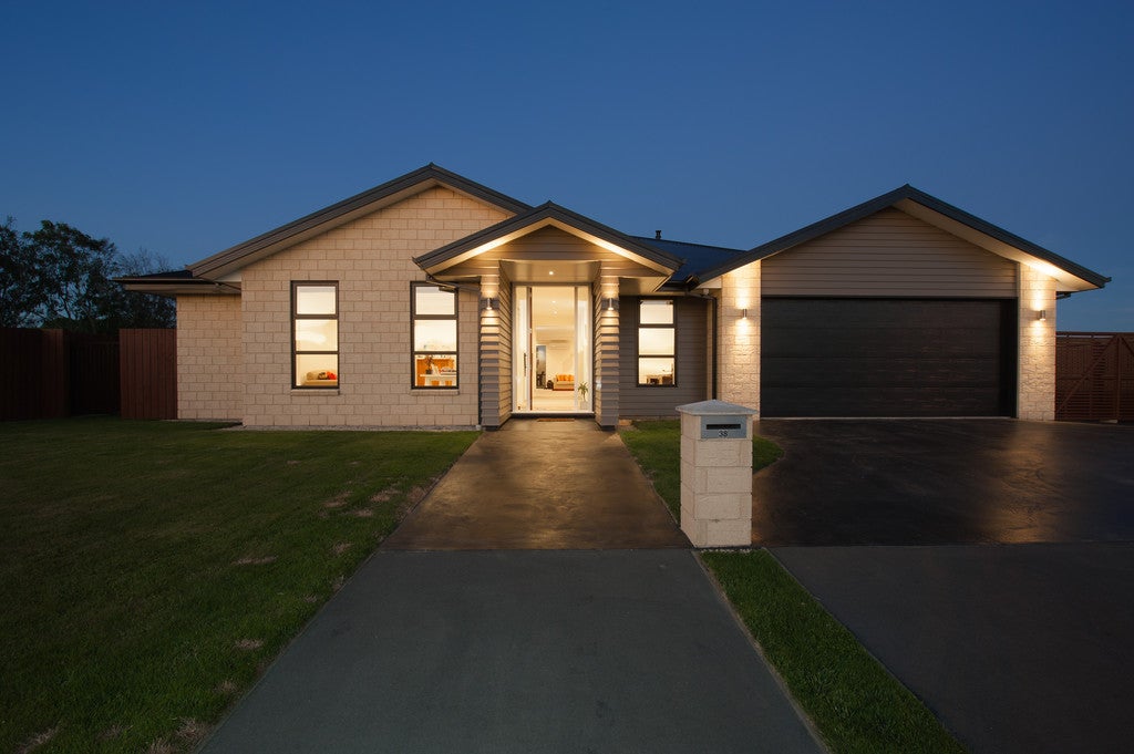 38 Aidanfield Drive, Aidanfield, Christchurch - Carousel 2