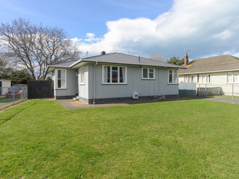 64 Geddis Avenue, Maraenui, Napier - Carousel 1