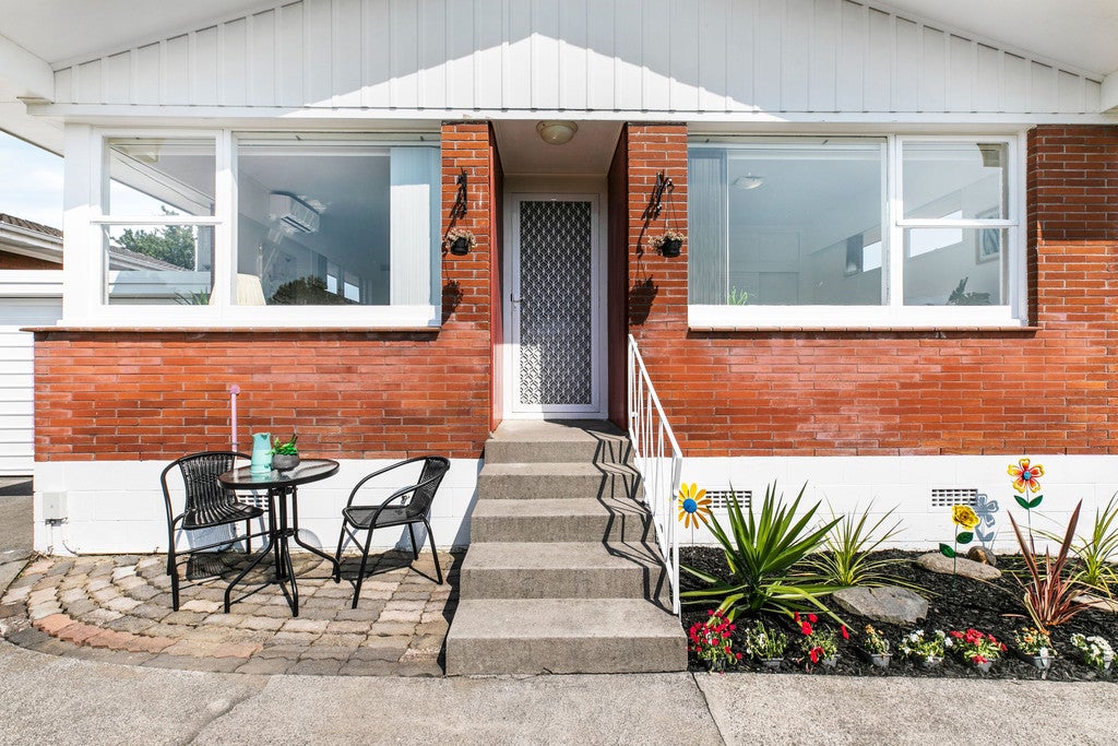 3/8 Russell Road, Manurewa, Auckland - Carousel 2