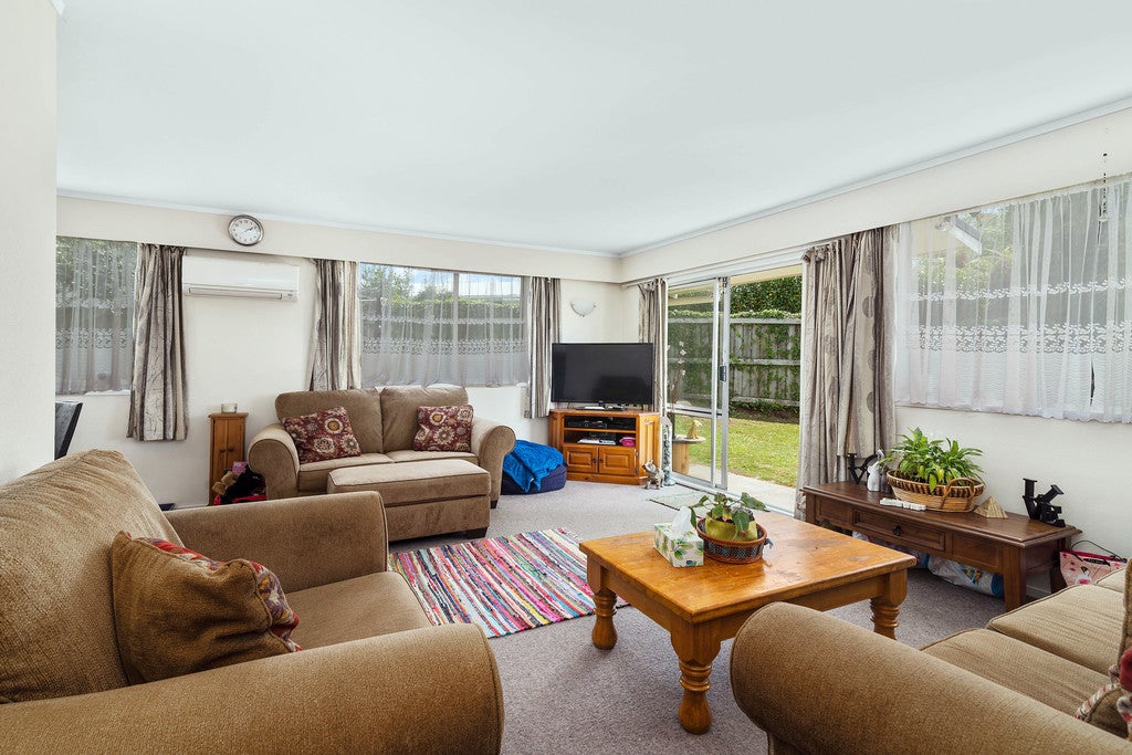 12A Amun Place, Pomare, Rotorua - Carousel 1
