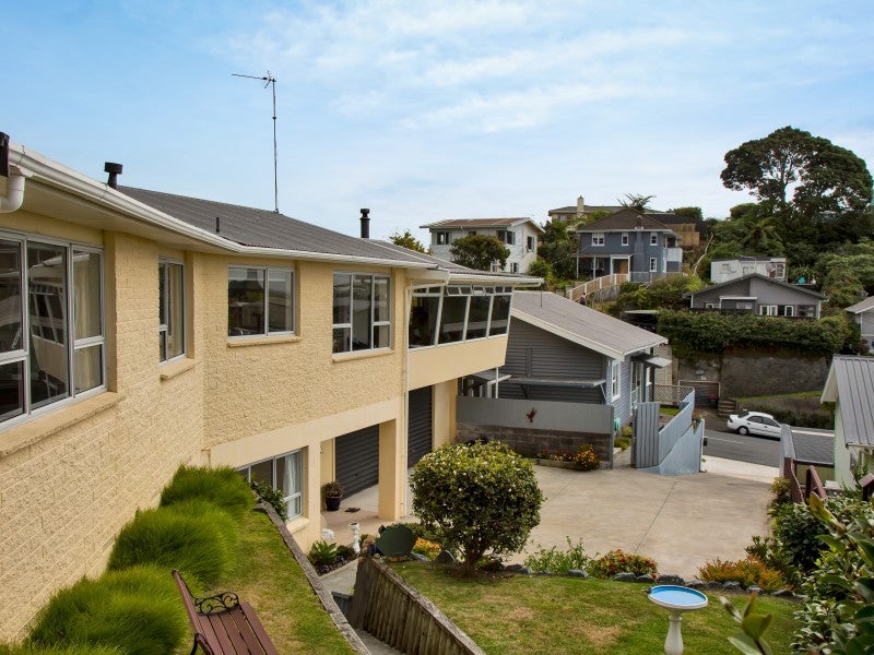 57 Pioneer Road, Moturoa, New Plymouth - Carousel 2