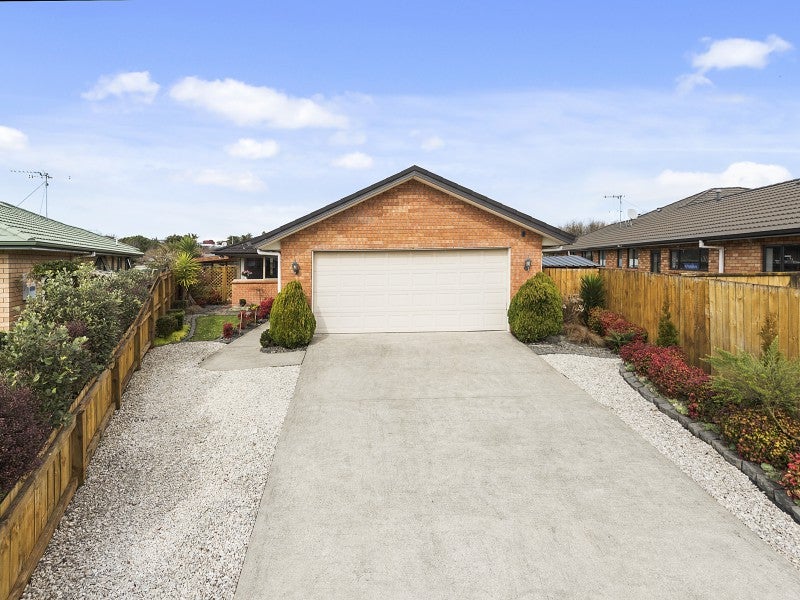 47 Farnborough Drive, Nawton, Hamilton - Carousel 16
