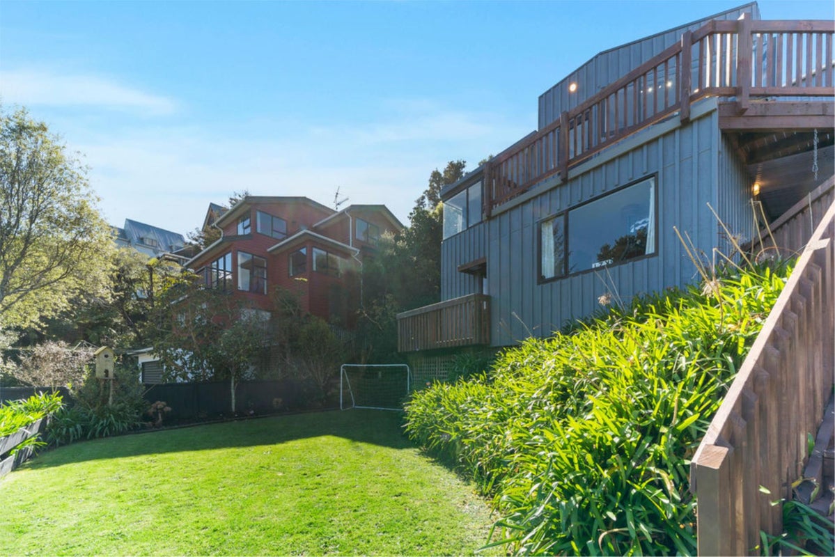 67 Park Road, Belmont, Lower Hutt - Carousel 20