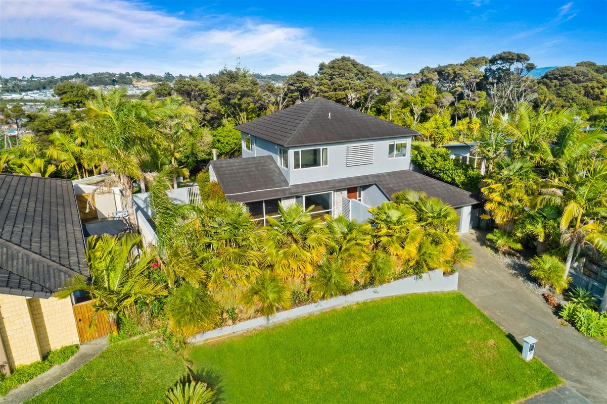 38 Kittiwake Drive, Schnapper Rock, Auckland - Carousel 1