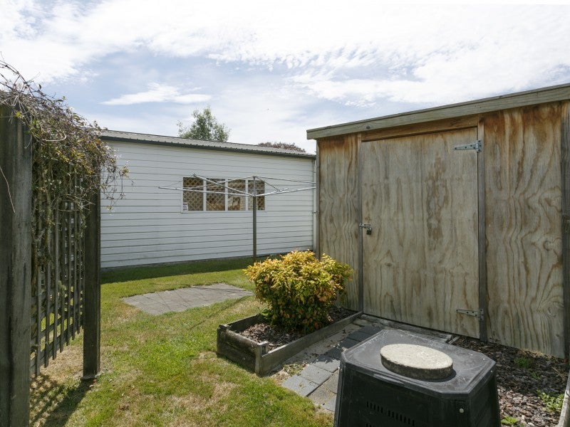 3 Gibbs Place, Kinloch, Taupo - Carousel 26