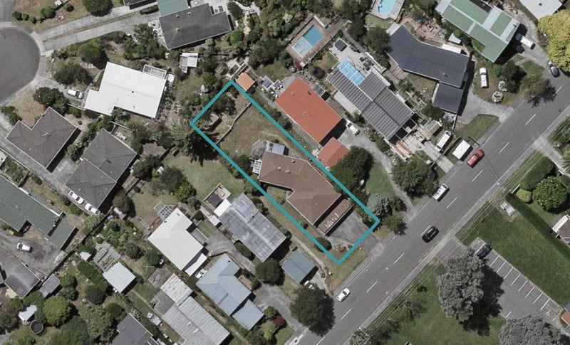 201 Matai Road, Raumati Beach, Paraparaumu - Carousel 1