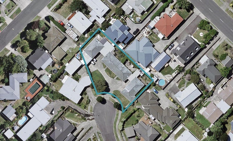 1/20 Laurent Place, GREENMEADOWS, NAPIER - Carousel 1